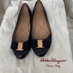 Salvatore Ferragamo Valina Ballet Flat